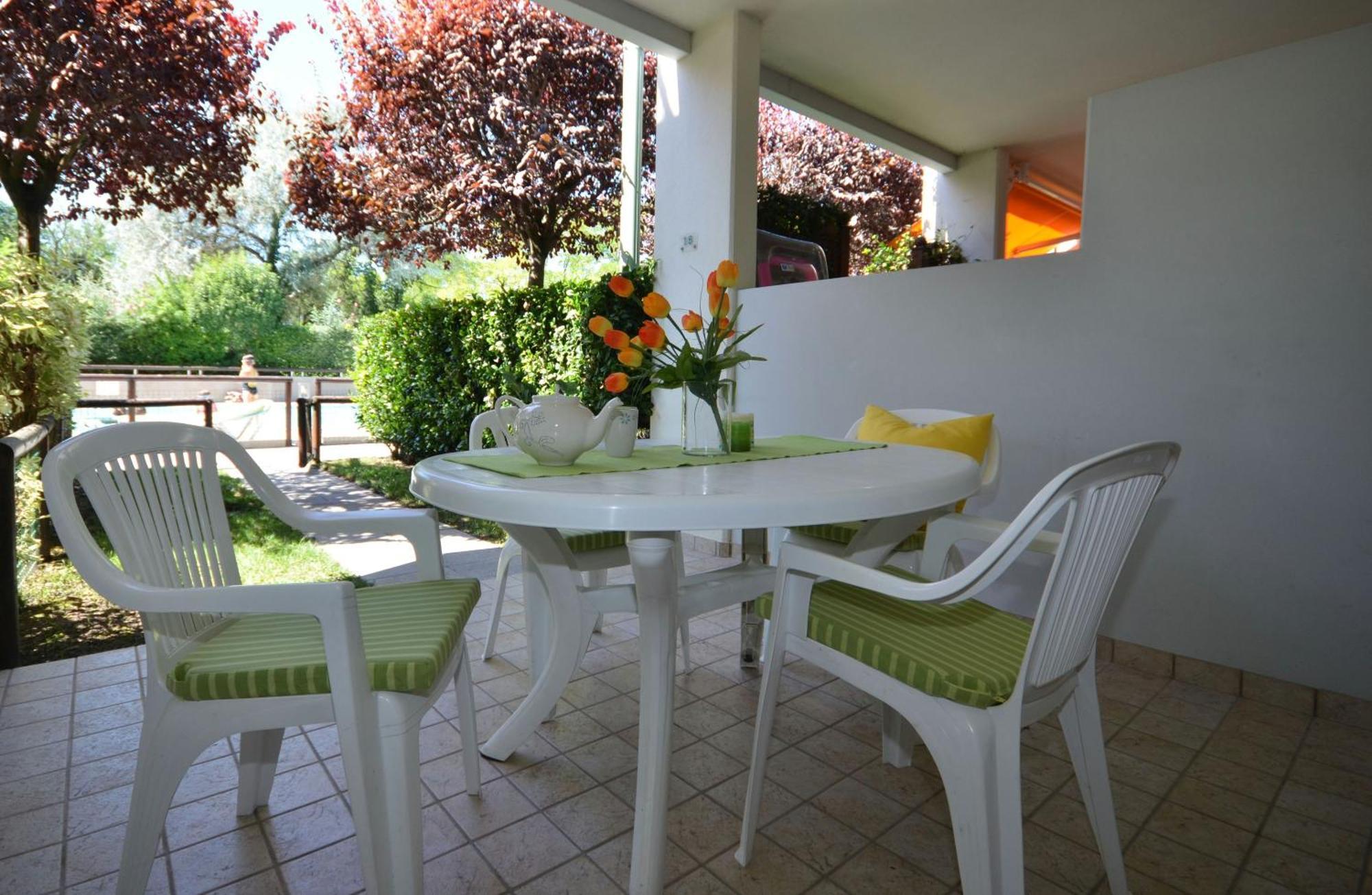 Residenza Le Acacie Apartment Bibione Bagian luar foto